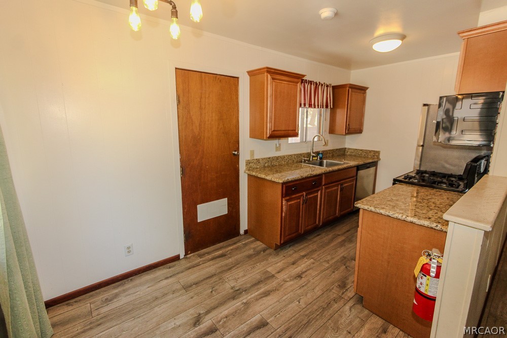 40997 Pennsylvania Avenue Property Photo 6