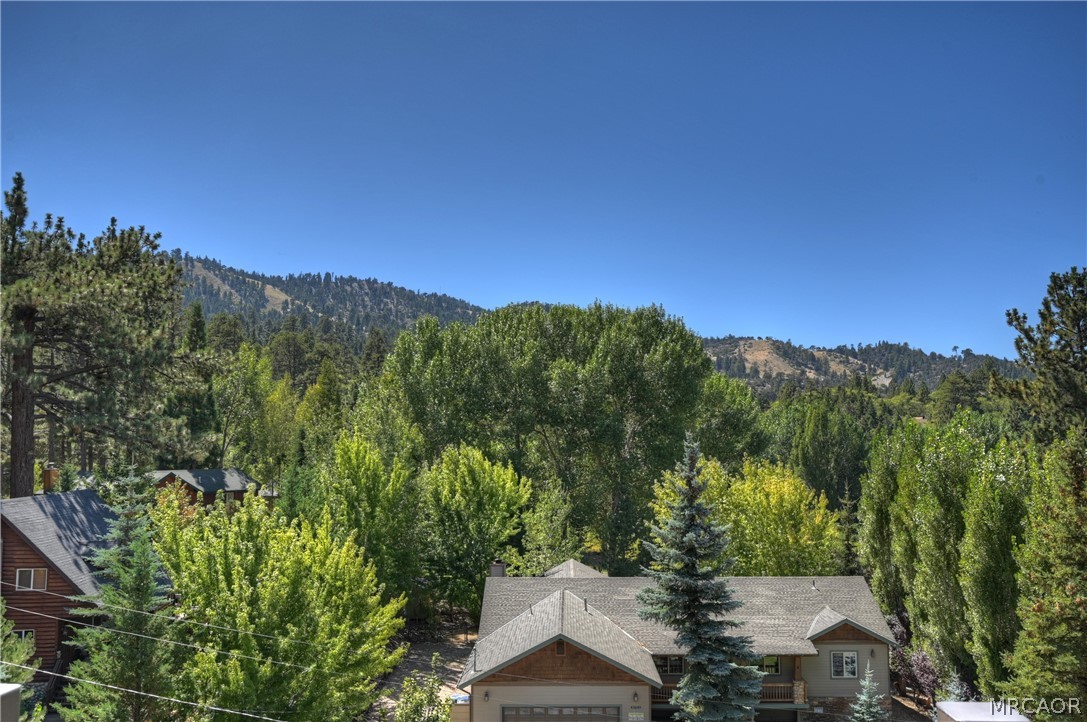 43669 Ridge Crest Drive Property Photo 10