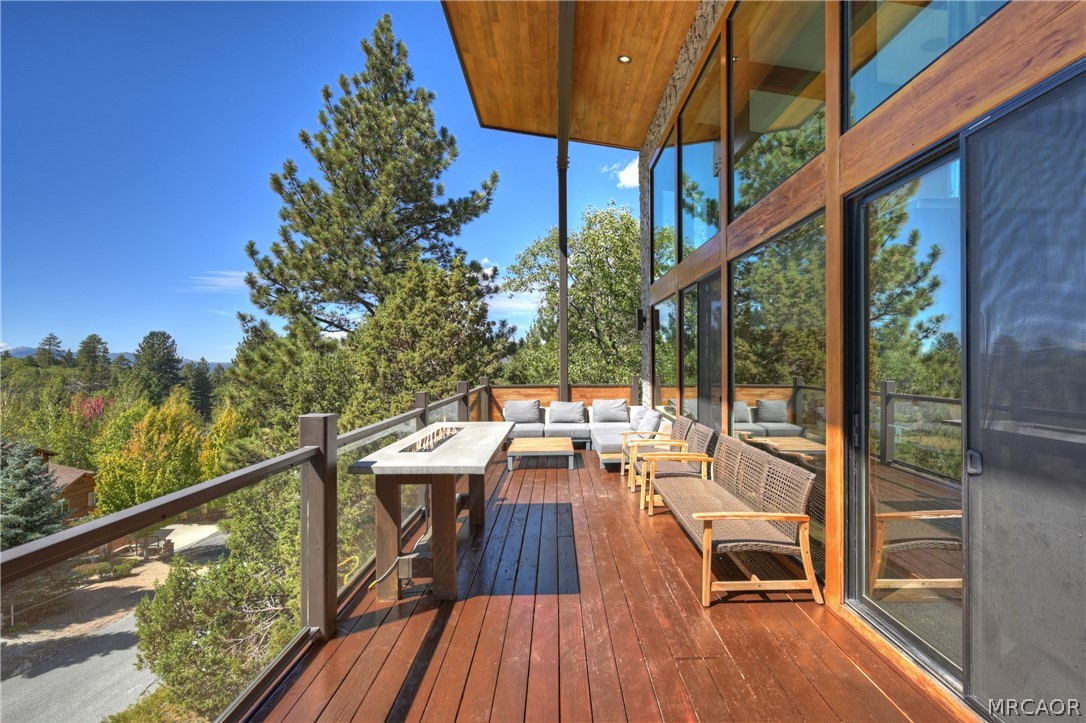 43669 Ridge Crest Drive Property Photo 13