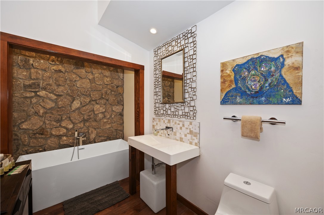 43669 Ridge Crest Drive Property Photo 49