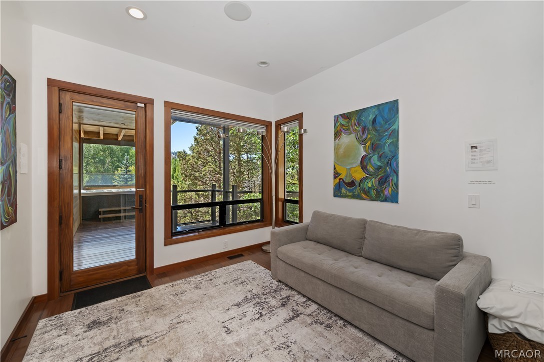 43669 Ridge Crest Drive Property Photo 54