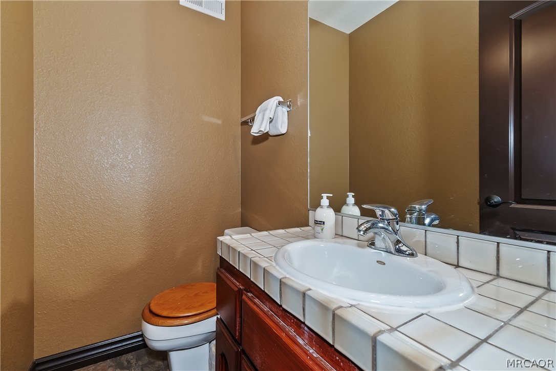 43850 Yosemite Drive Property Photo 24