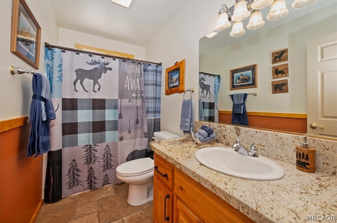 1155 Willow Lane Property Photo 15