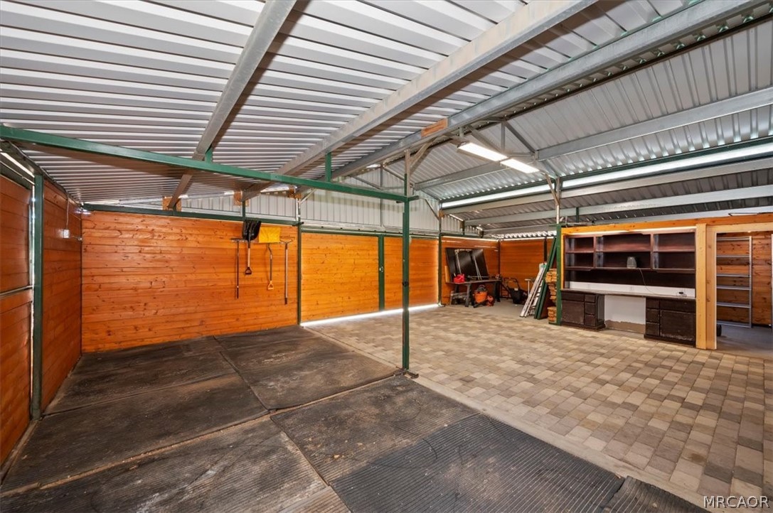1155 Willow Lane Property Photo 35