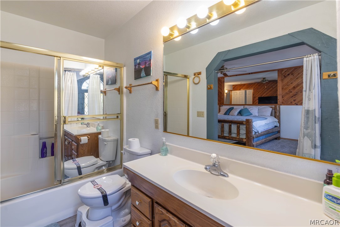 1009 White Mountain Property Photo 16