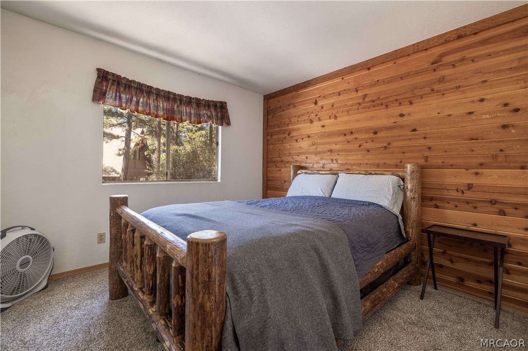 1009 White Mountain Property Photo 17