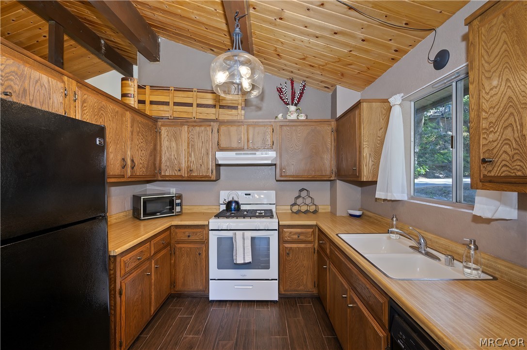 32904 Canyon Drive Property Photo 16