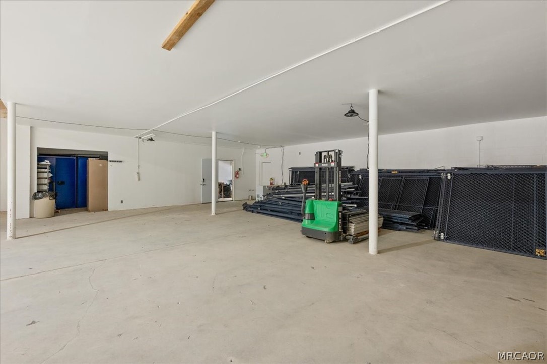 735 Stocker Road Property Photo 17