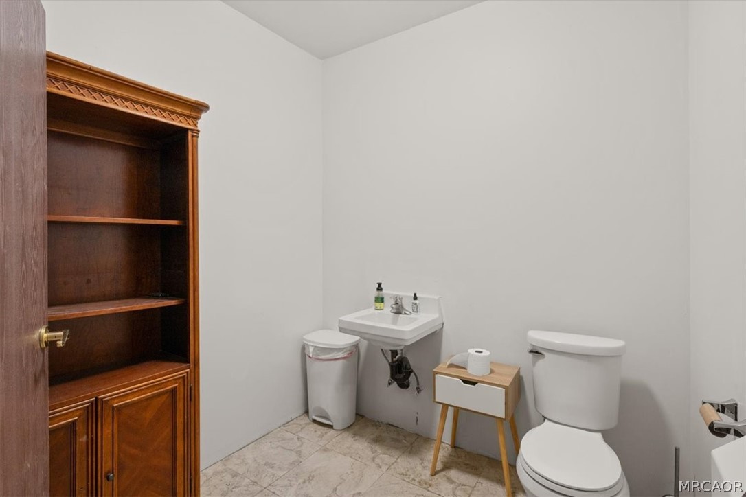 735 Stocker Road Property Photo 18