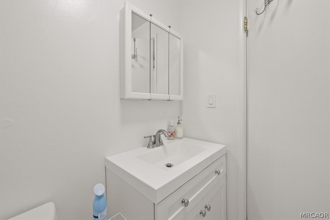 735 Stocker Road Property Photo 30