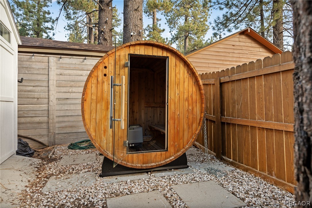 39298 Willow Landing Road Property Photo 43
