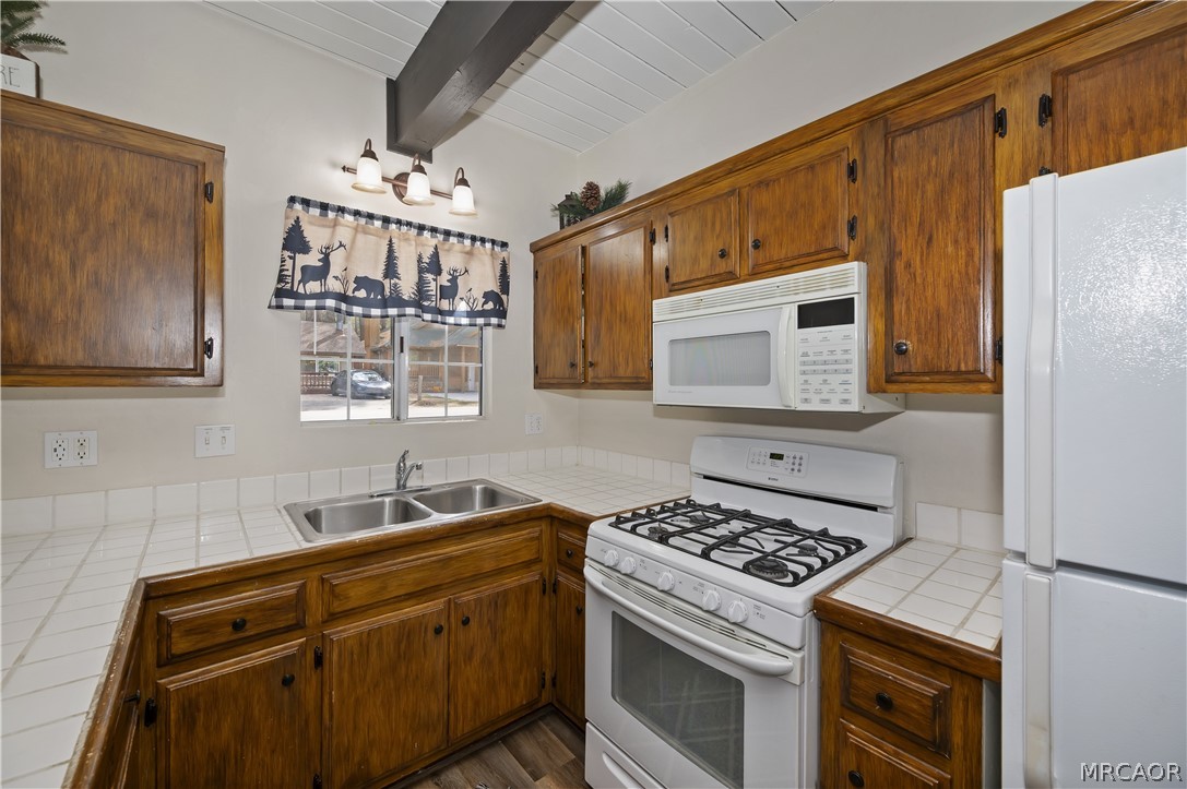 42824 Cedar Avenue Property Photo 19