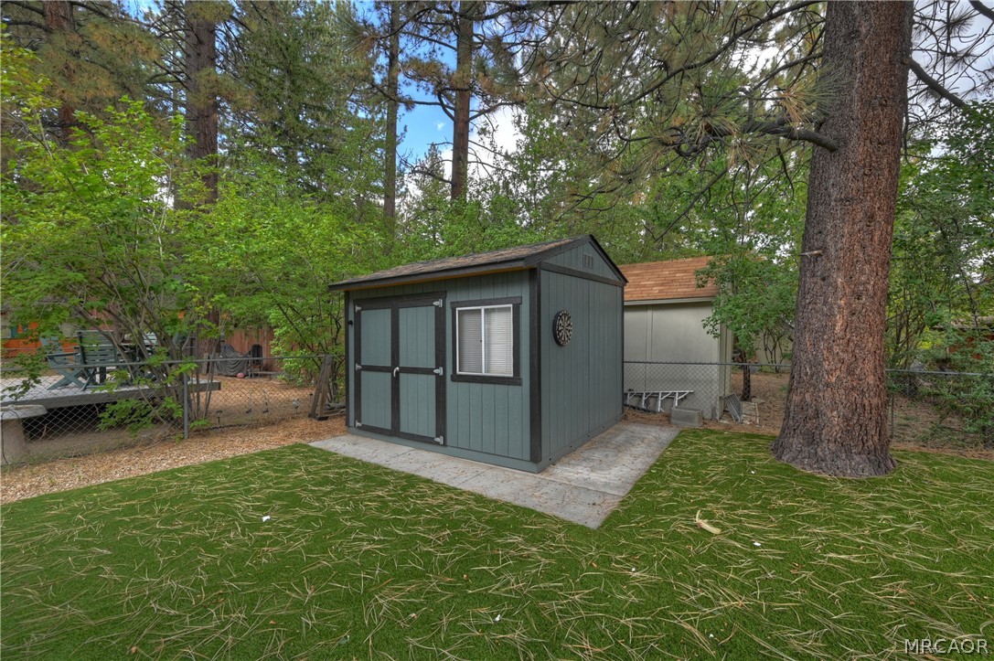 42824 Cedar Avenue Property Photo 39