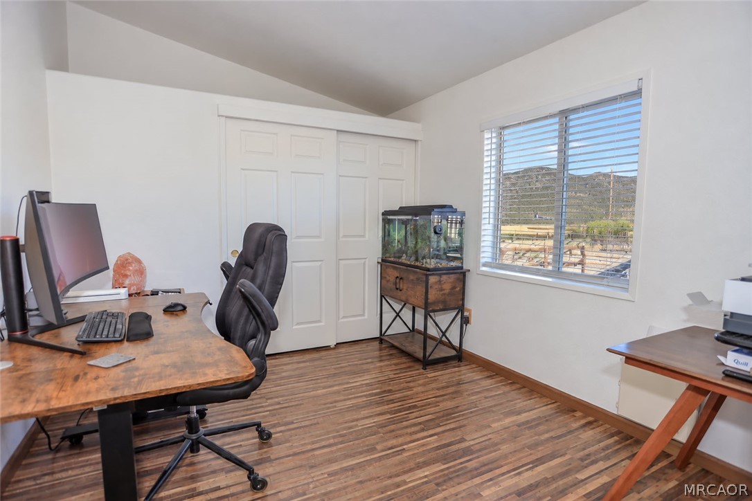 45395 7th Street Property Photo 19