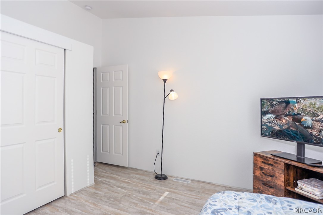 45395 7th Street Property Photo 23