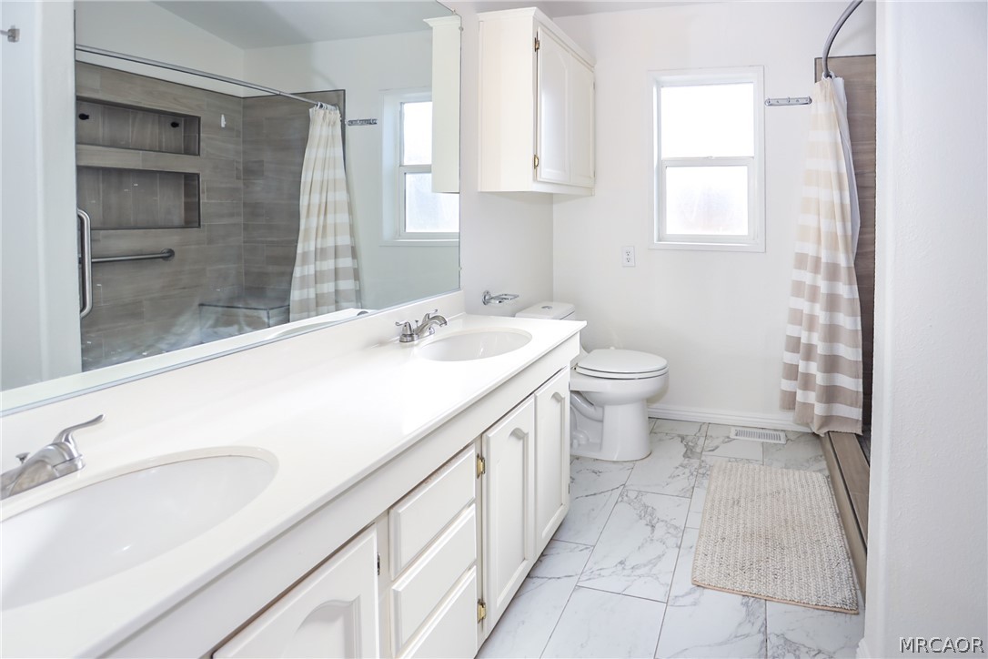 45395 7th Street Property Photo 27