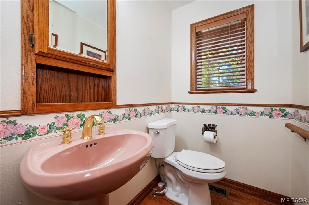 393 Brentwood Drive Property Photo 15