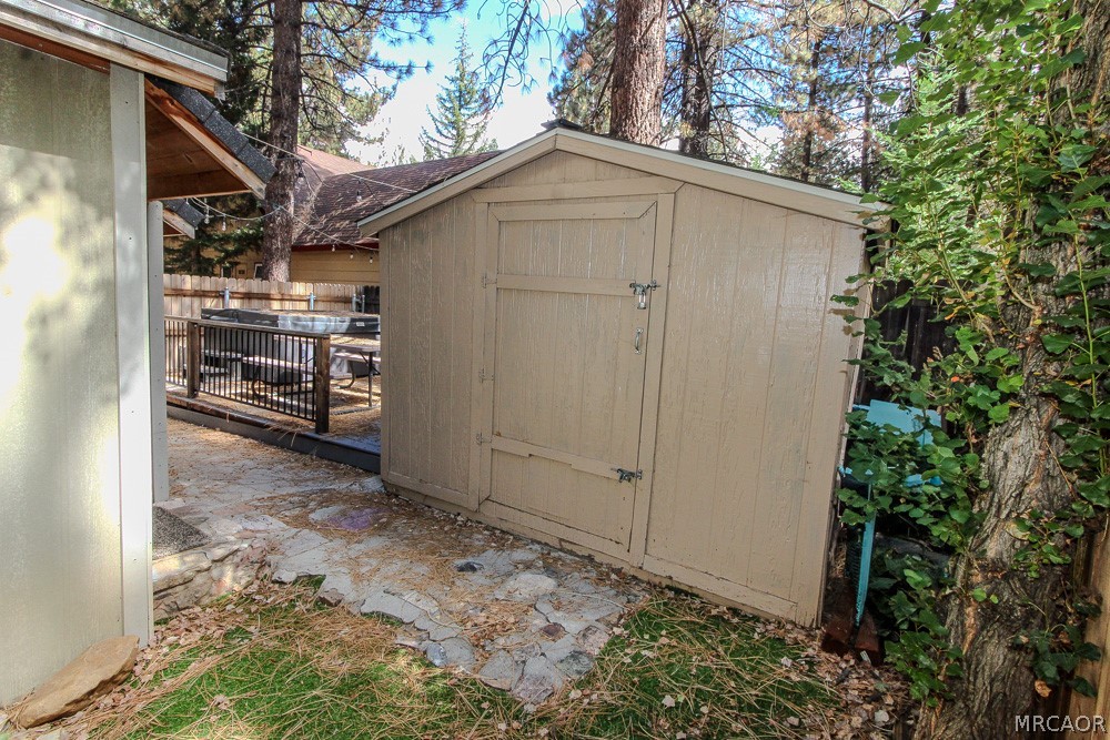 42655 Peregrine Avenue Property Photo 29