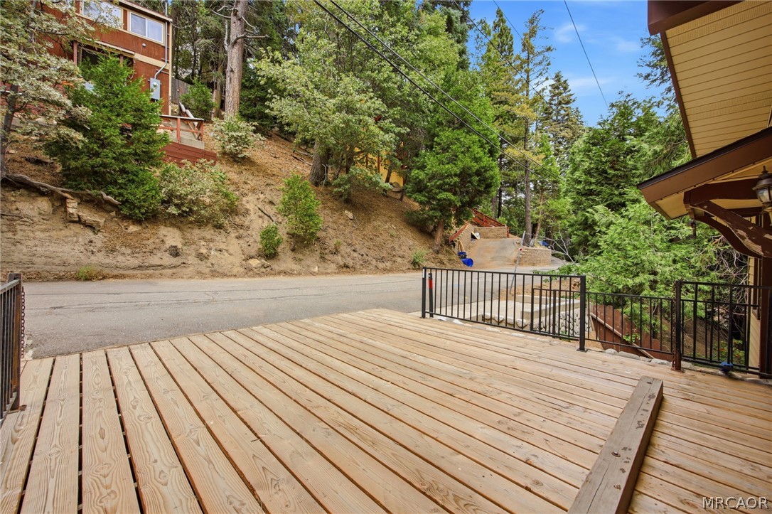 779 Virginia Court Property Photo 8