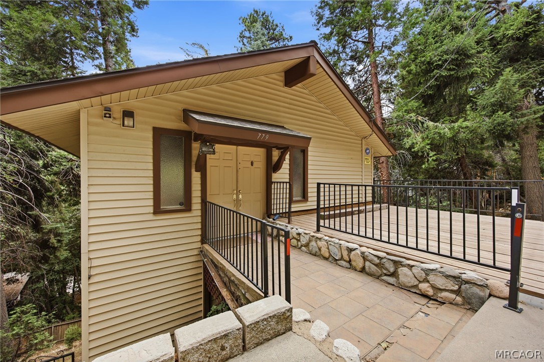 779 Virginia Court Property Photo 11
