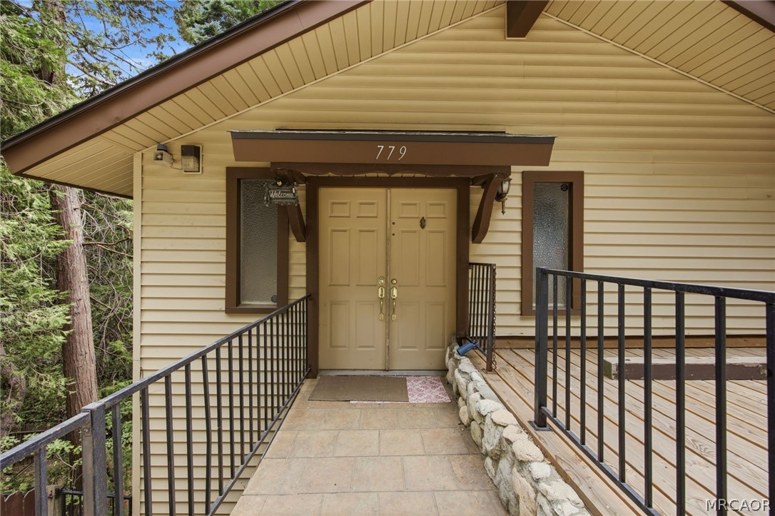 779 Virginia Court Property Photo 12