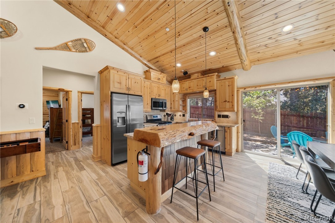 42765 Cougar Road Property Photo 15