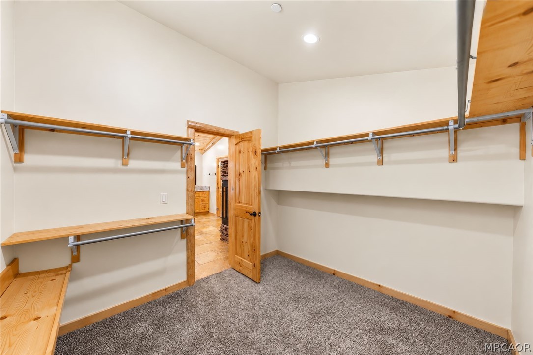 42765 Cougar Road Property Photo 26
