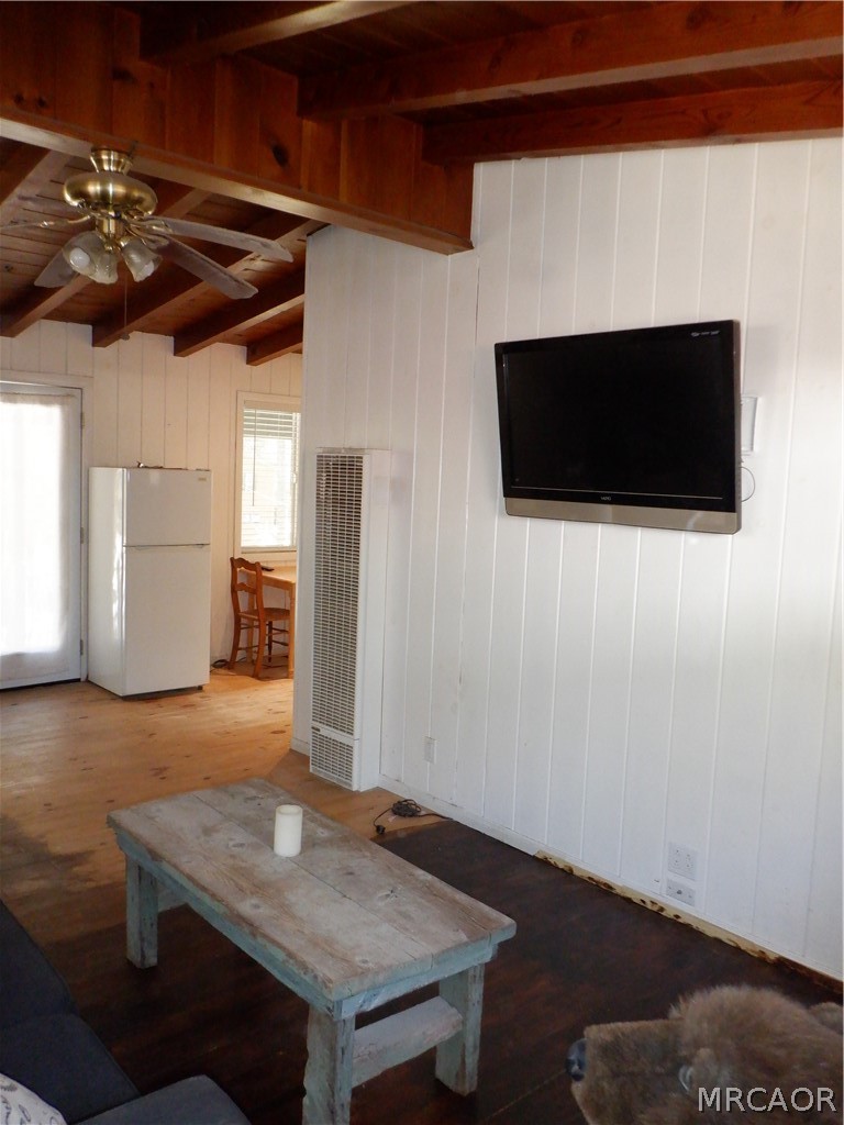 582 Beechnut Drive Property Photo 7