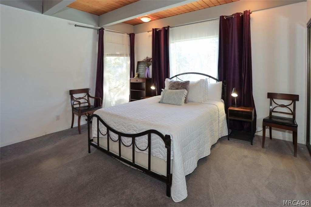 1010 Brookside Lane Property Photo 32