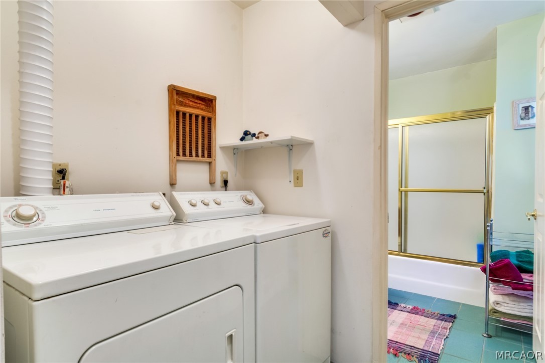 833 Angeles Boulevard Property Photo 8