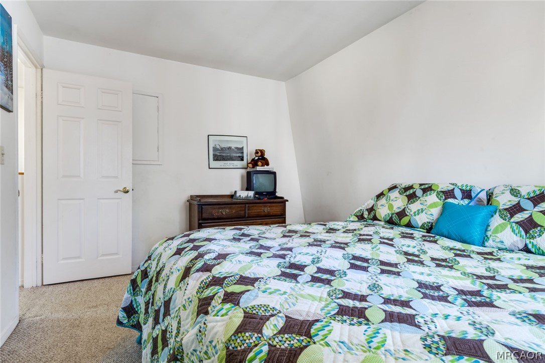 833 Angeles Boulevard Property Photo 16