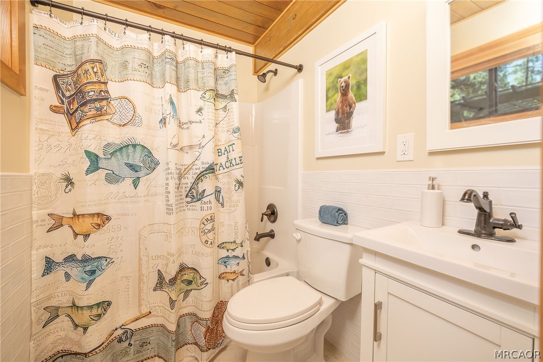 39207 Robin Road Property Photo 24