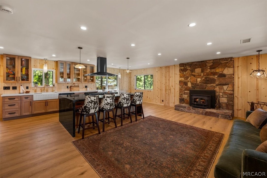 41073 Pennsylvania Avenue Property Photo 4