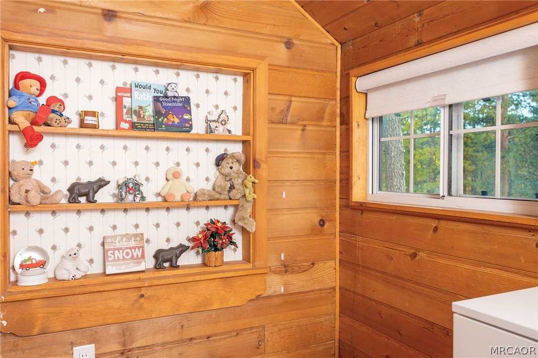 40189 Mahanoy Lane Property Photo 45