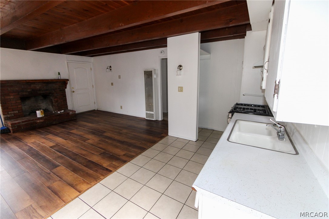 436 West Mojave Boulevard Property Photo 8