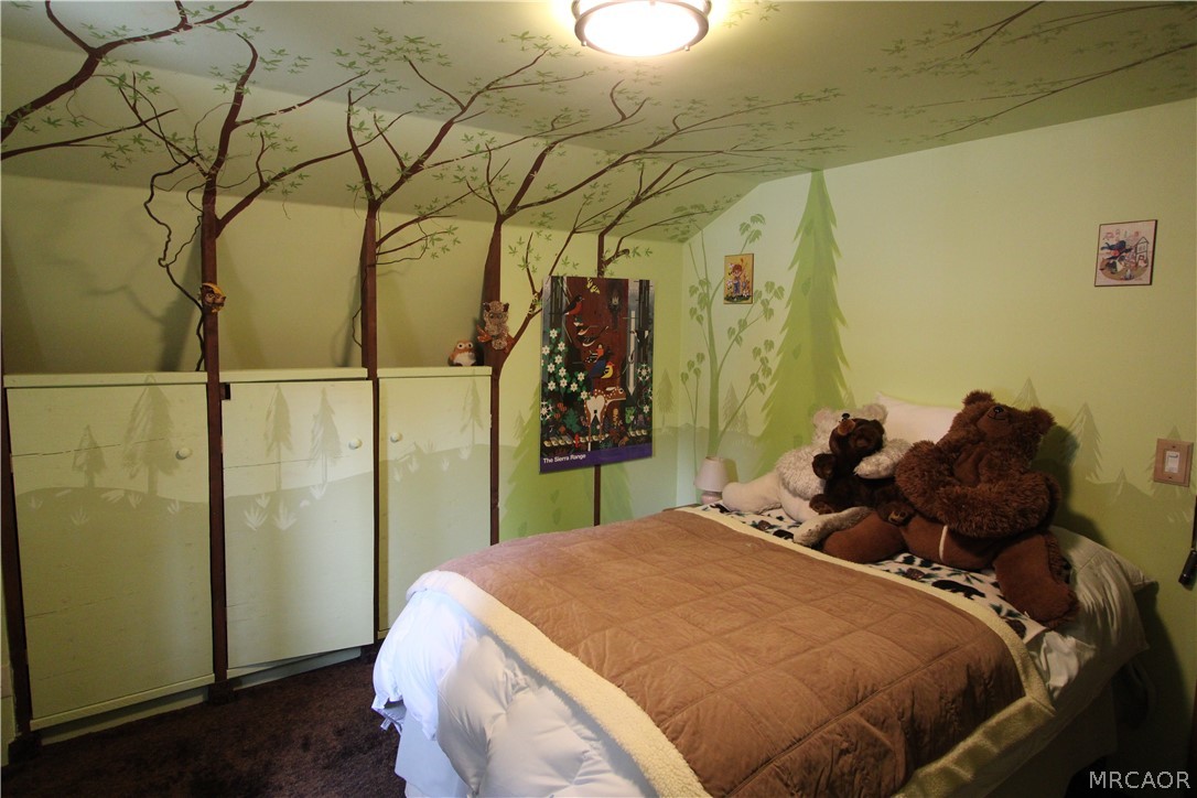 323 Hilltop Lane Property Photo 13