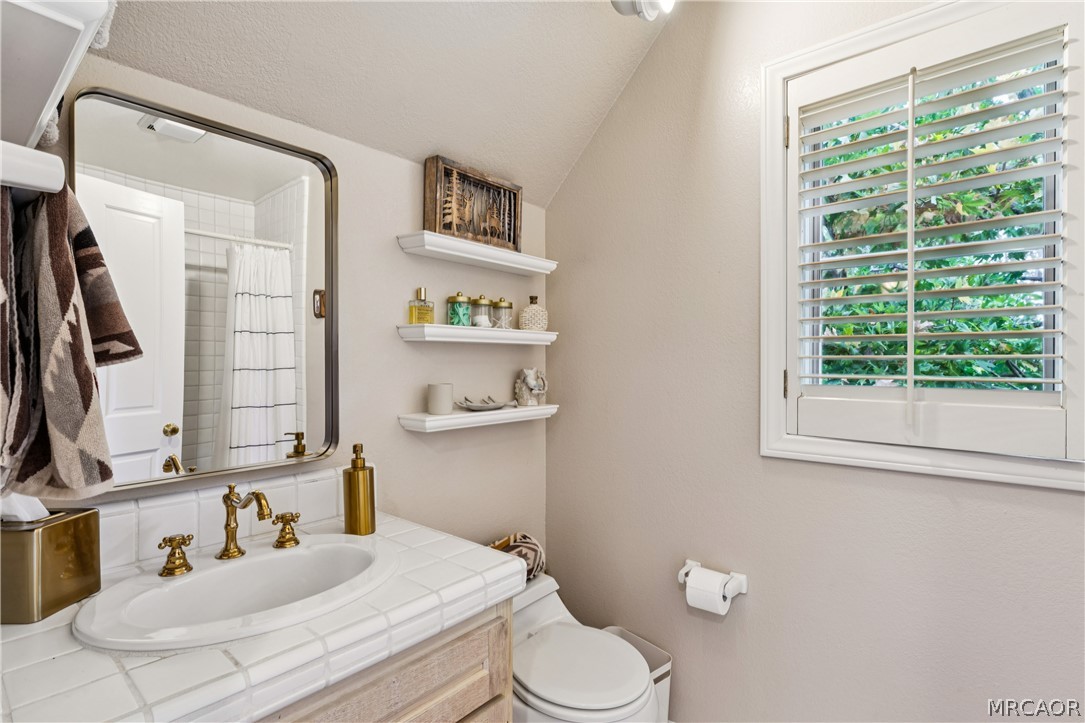 28976 Partridge Place Property Photo 24