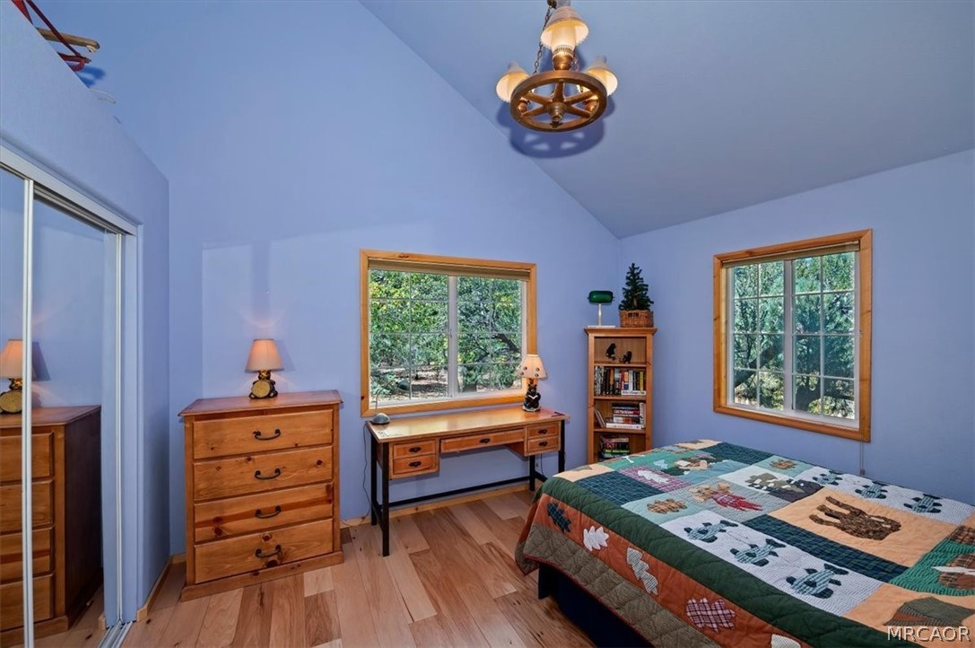 340 Santa Barbara Avenue Property Photo 24