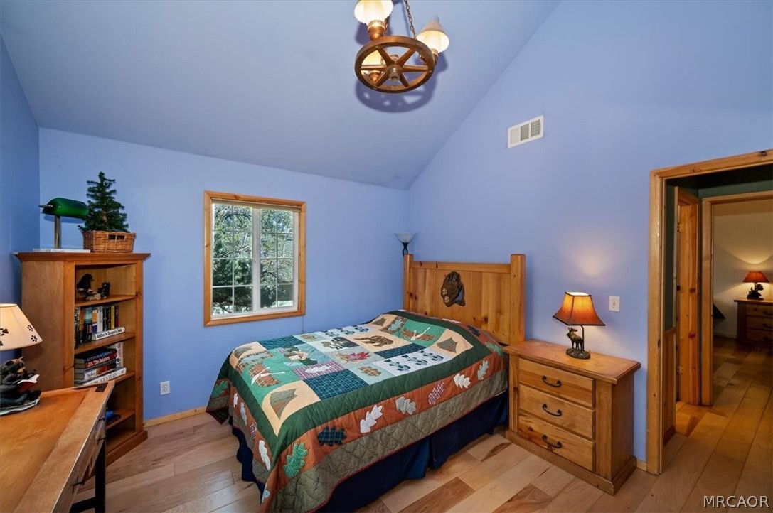 340 Santa Barbara Avenue Property Photo 25