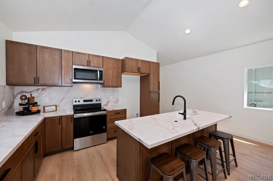 40166 Esterly Property Photo 8