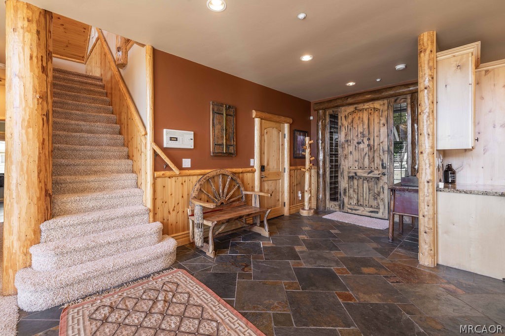 42489 Bear Loop Property Photo 15