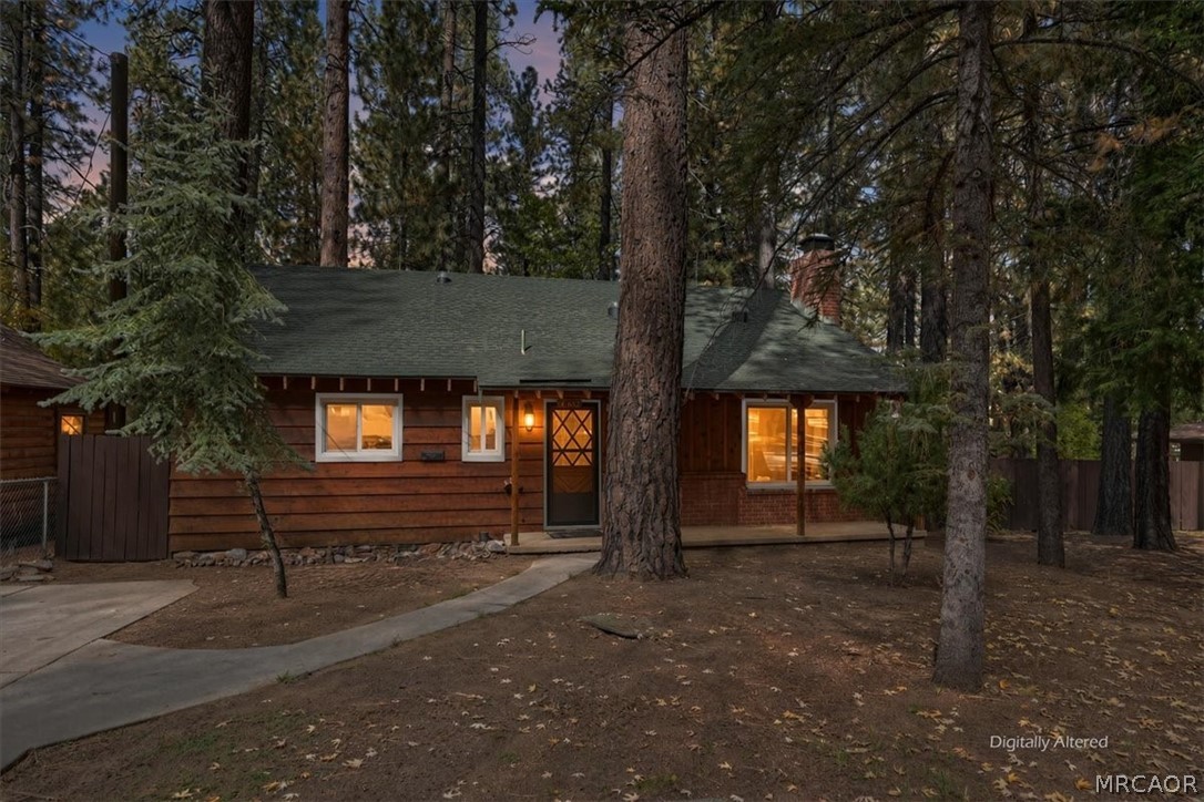 41632 Comstock Lane Property Image