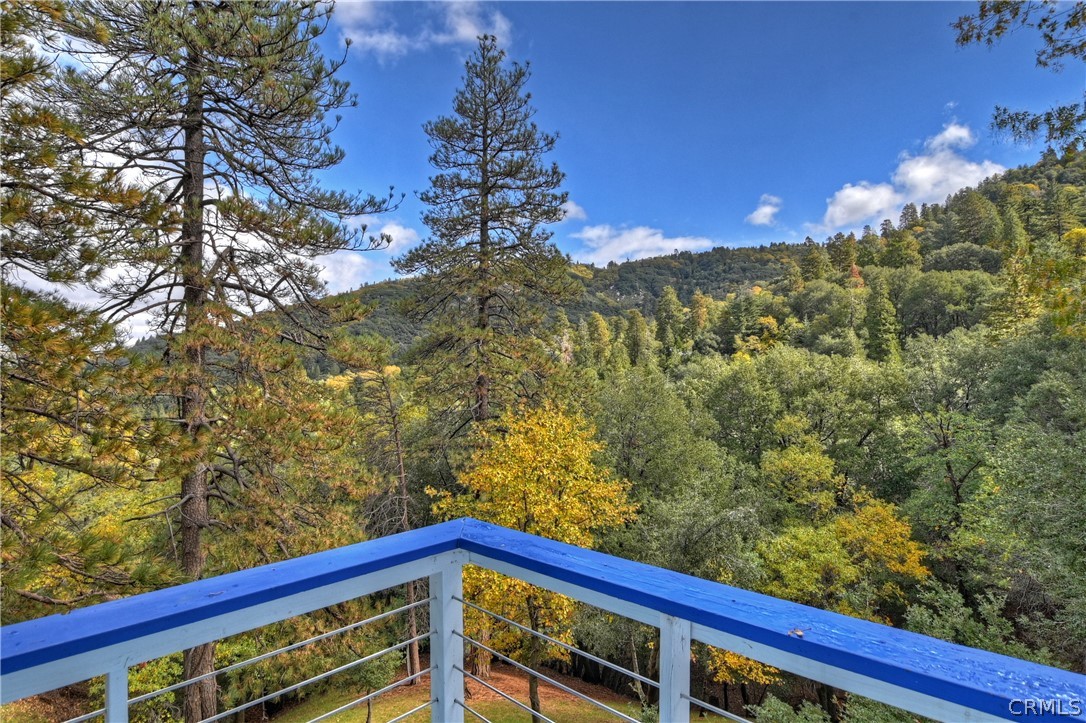 24998 Jewel Drive Property Photo 1