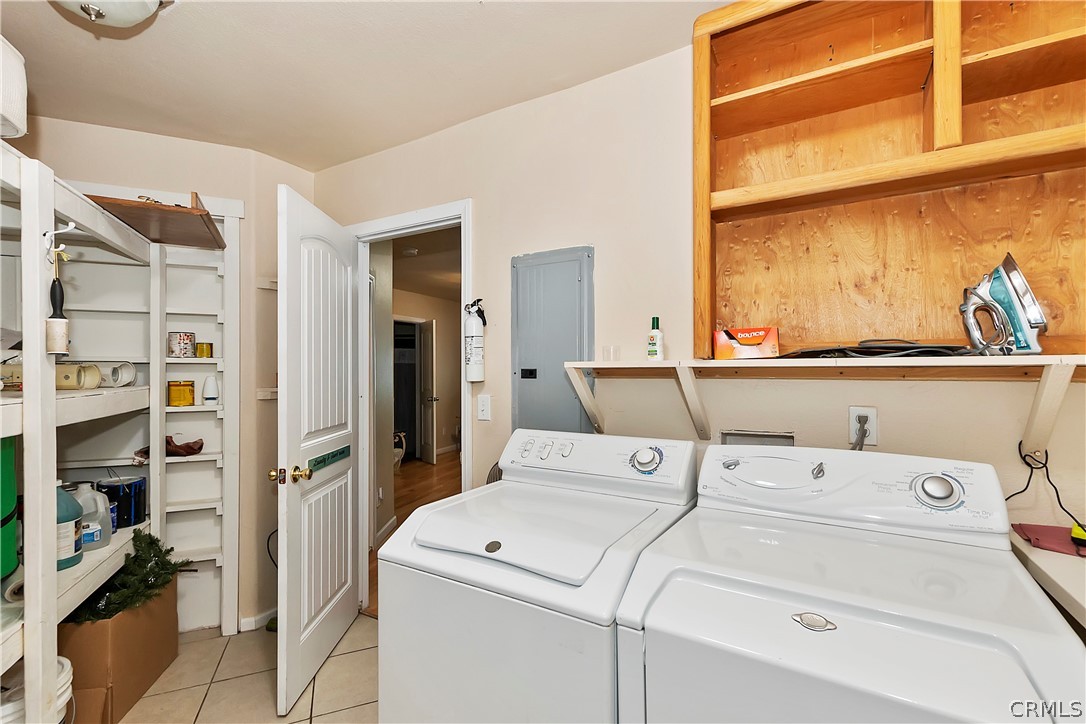 24998 Jewel Drive Property Photo 34