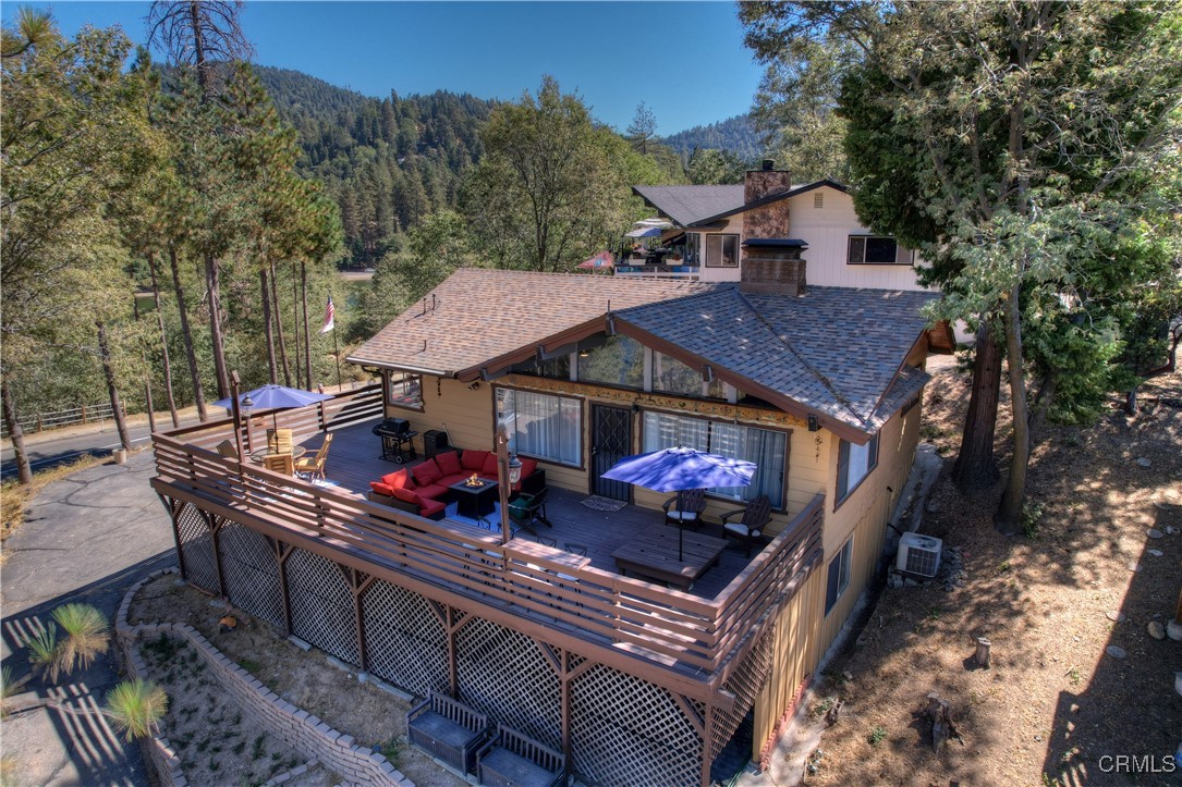24531 San Moritz Drive Property Photo 7