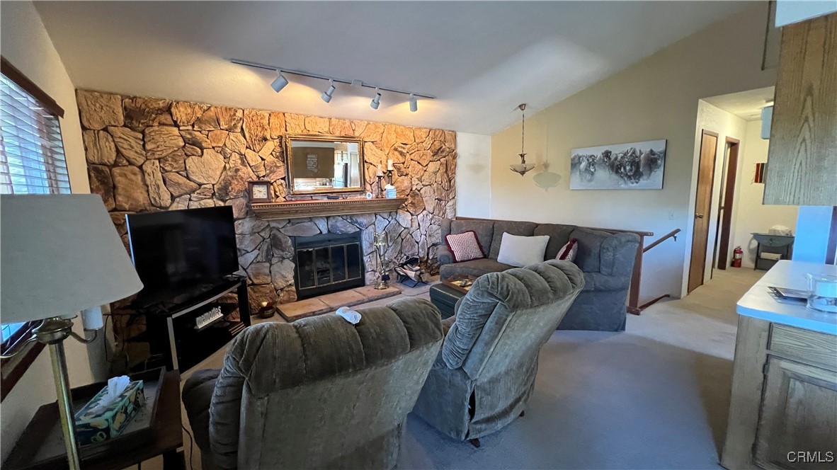 33393 Robin Drive Property Photo 6