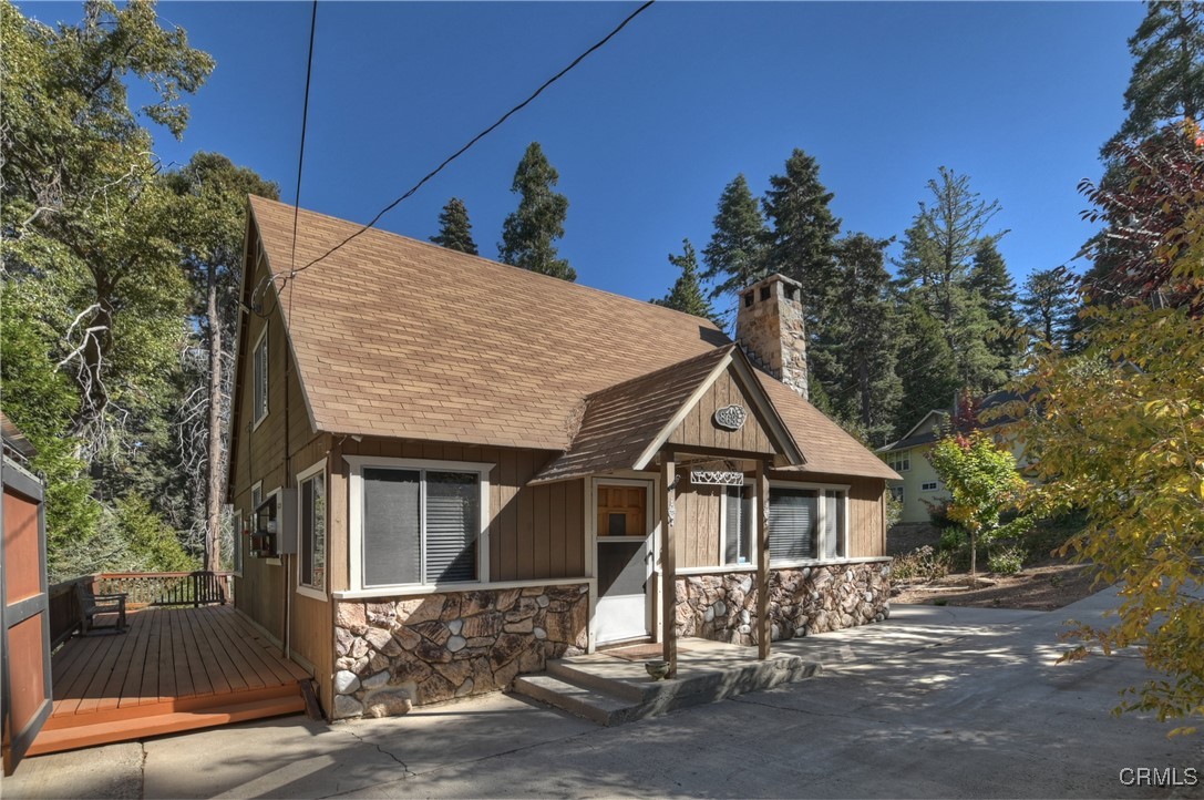 863 Oak Road Property Photo 1