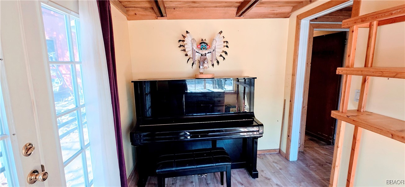 21661 Crest Forest Drive Property Photo 10