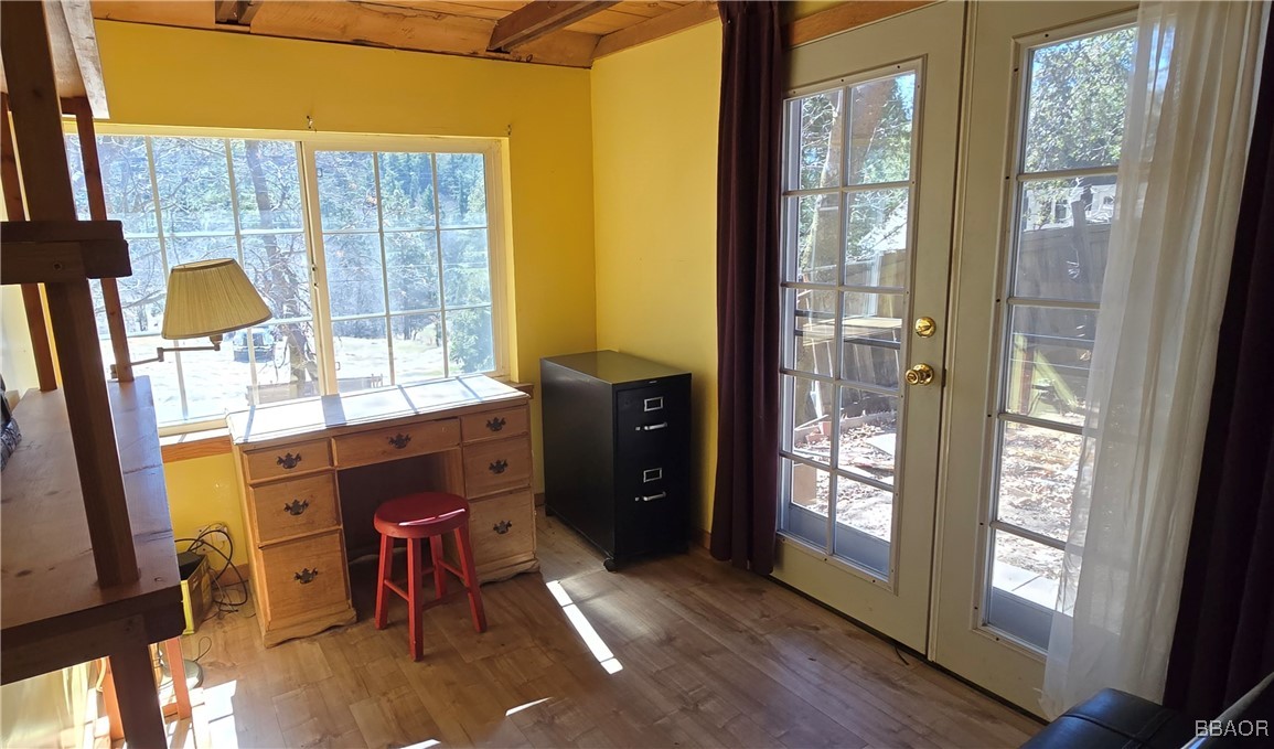 21661 Crest Forest Drive Property Photo 11