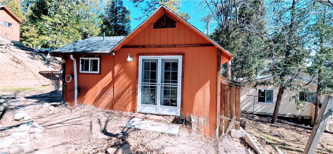 21661 Crest Forest Drive Property Photo 12